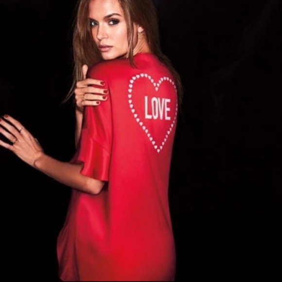 🥰 EUC Victoria's Secret Ladie's Red Satin Love Tie Front Kimono Robe, Like New - Picture 1 of 7